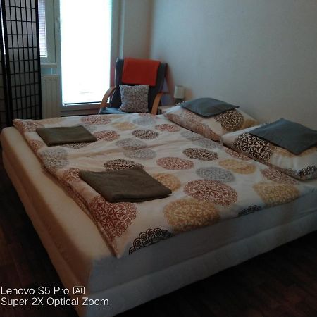 Apartman S Virivkou A Infrasaunou V Olomouci المظهر الخارجي الصورة